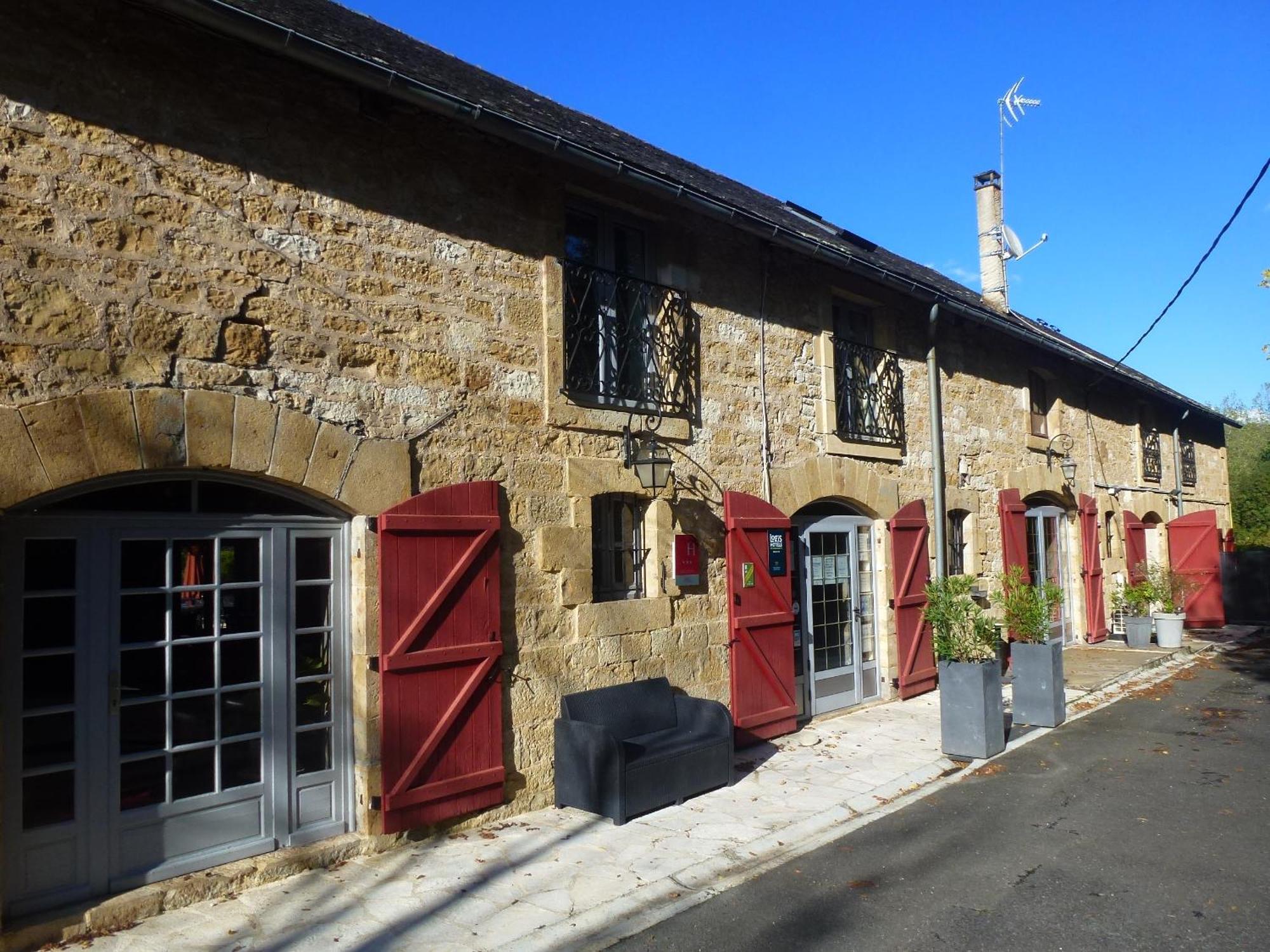 Logis Hotel Auberge De Cartassac Cressensac-Sarrazac Екстер'єр фото